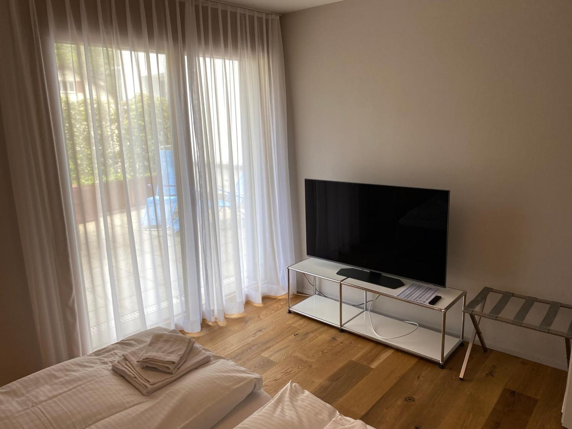 אינטרלאקן Modern City Apartments מראה חיצוני תמונה